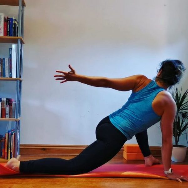 Hip flexor Yoga Sequence (15 mins)